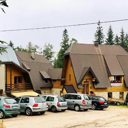 Apartman Dobro *